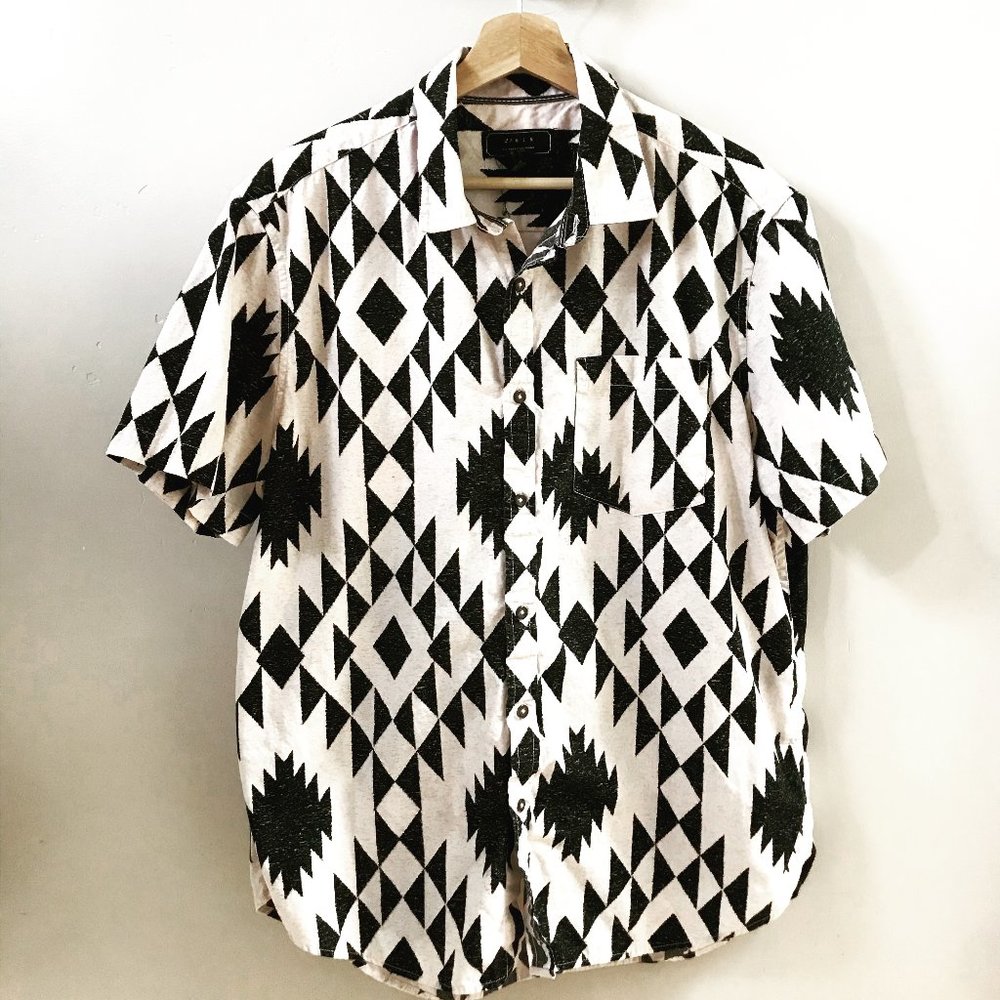 21Men an American Brand B&W button up